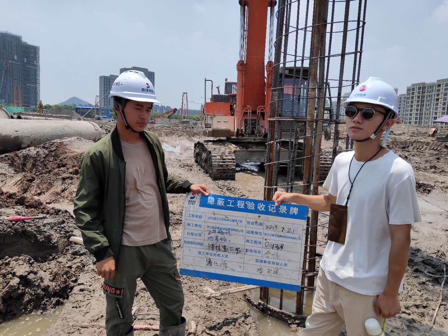 1576717857884303.jpg 12f747499eb5020b39efb2f25471b16.jpg