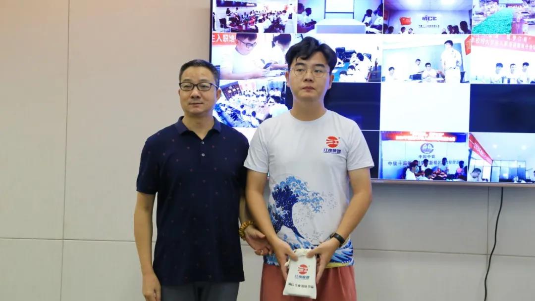 1597976275866738.jpg 3·2.jpg