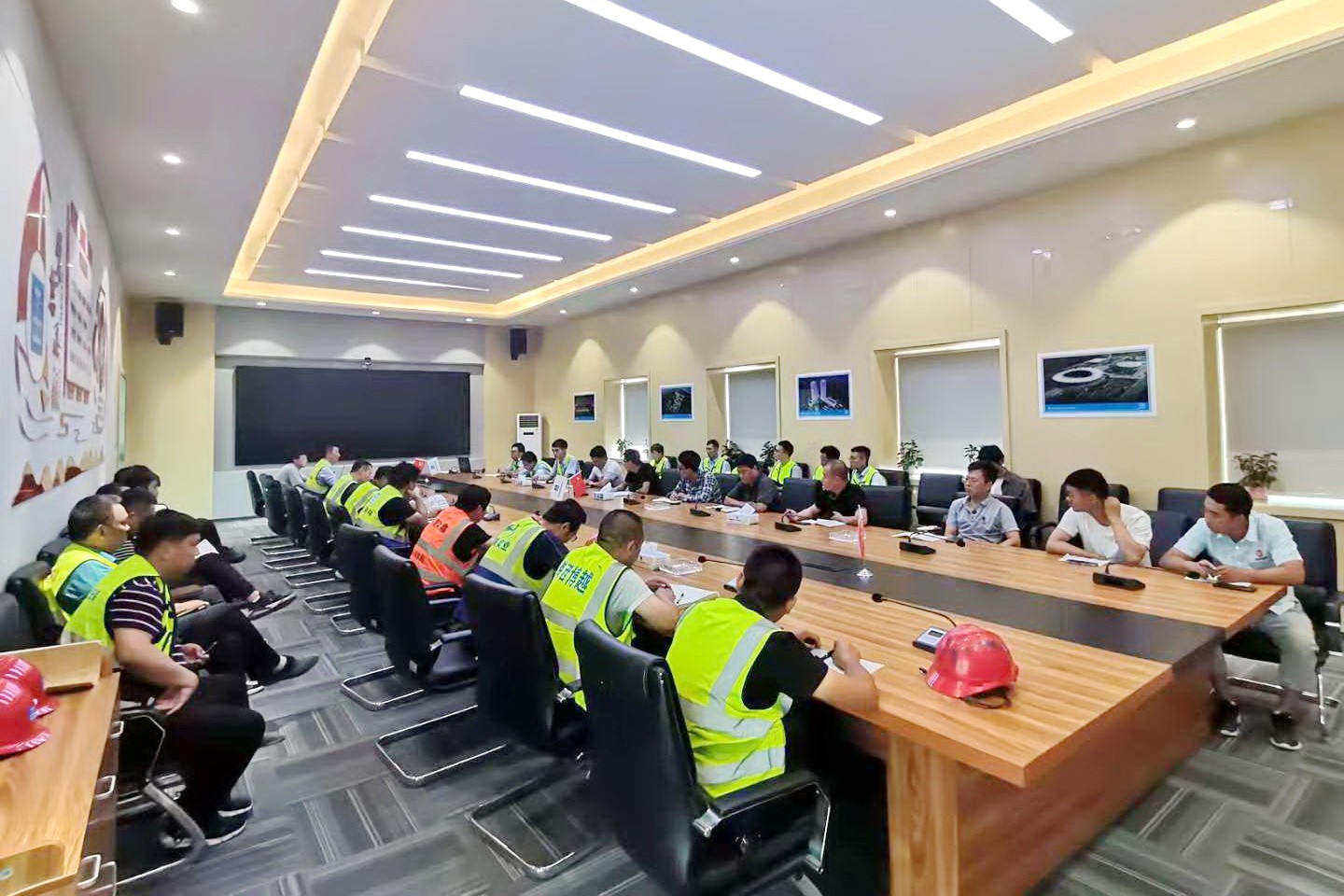 1633915707695067.jpg 1633915707695067.jpg