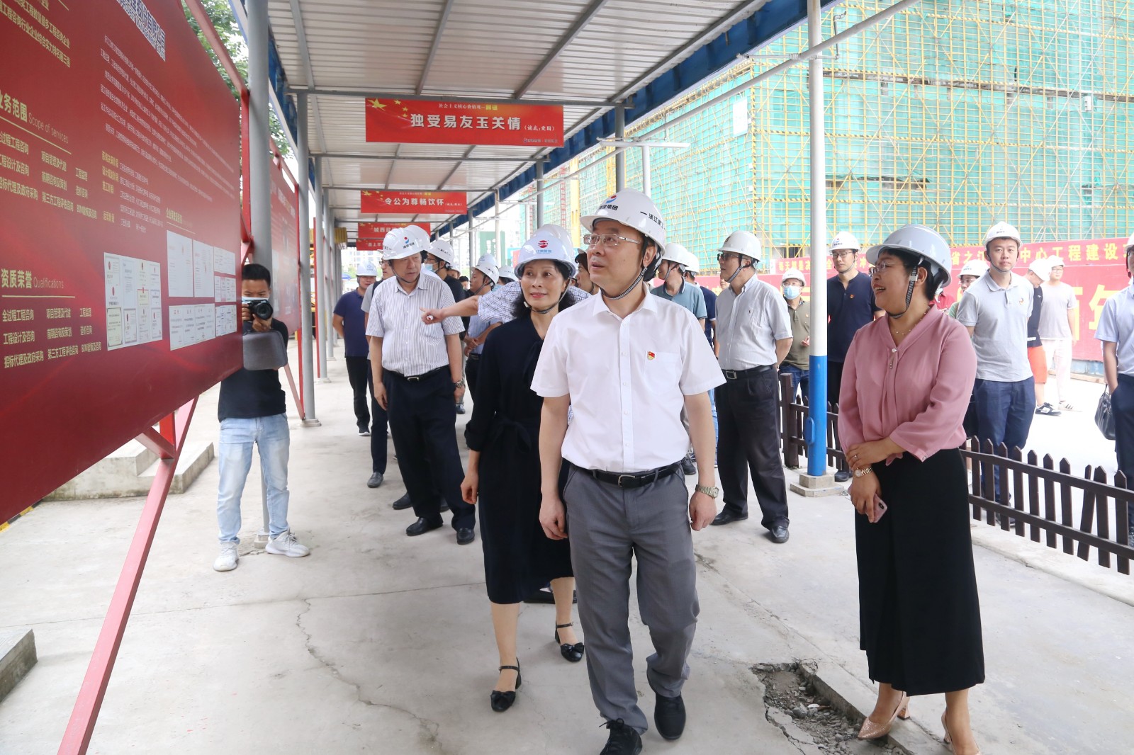 1633924778957227.jpg 1633924778957227.jpg