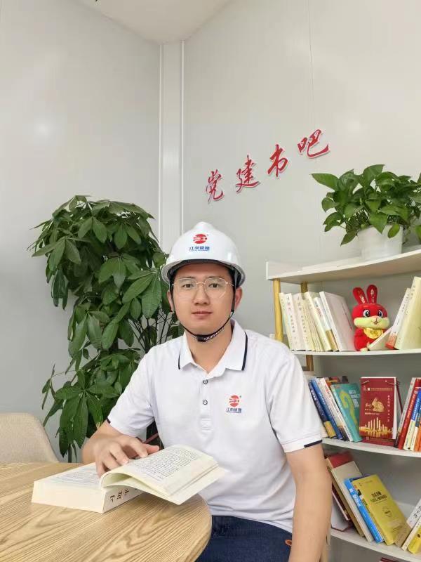 1683853393442430.jpg 羅曉云.jpg