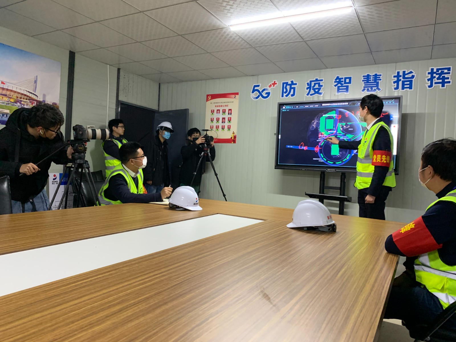 1692323790844095.jpg 1692323790844095.jpg