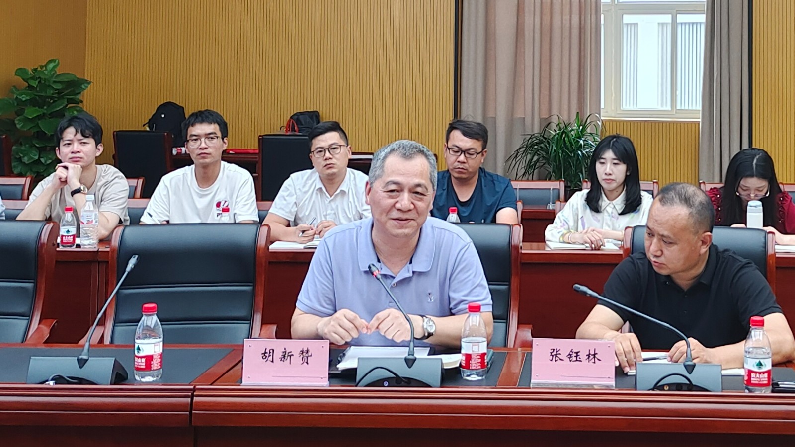 1692327470928575.jpg 1692327470928575.jpg