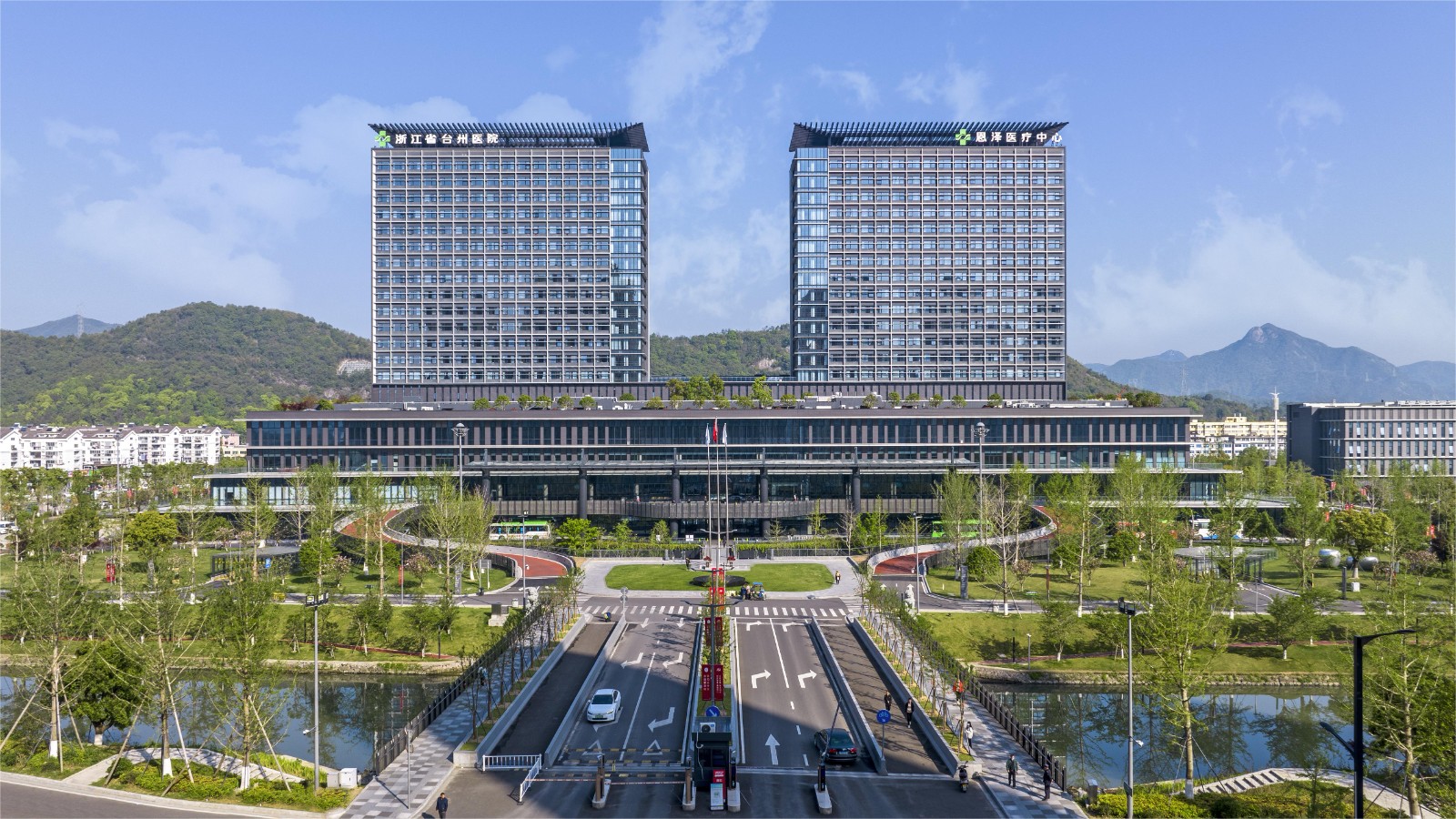 1702291492165361.jpg 1702291492165361.jpg